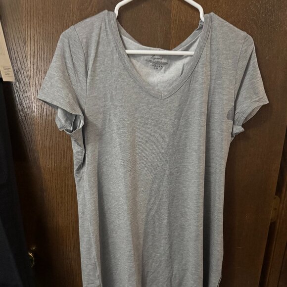 Lusome' Large Gray Sleep Shirt - Picture 1 of 3